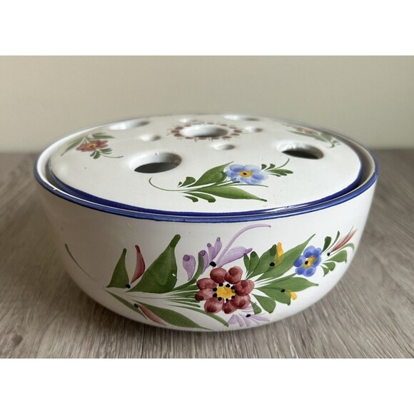 Hand Painted Flower Arranging Bowl Floral Frog Portugal Pottery Cut-outs RC & CL - Picture 1 of 10